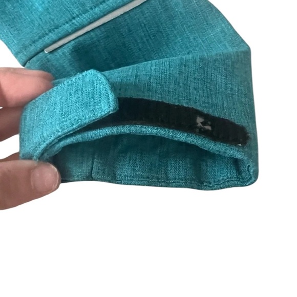 Girls Killtec jacket in great condition waterproof and wind resistant aquamarine - Picture 6 of 7